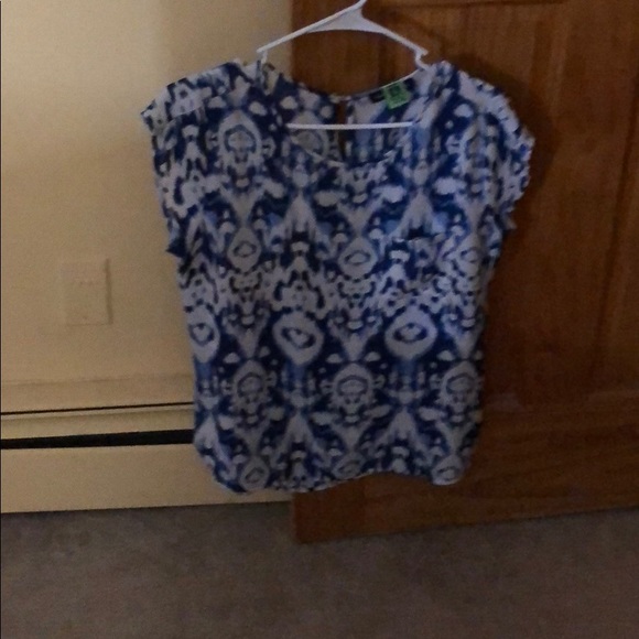 Summer blouse - Picture 4 of 4